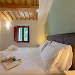 Villa In The Sibillini Mountains, Pool & Privacy By Host Hero Sant'Angelo in Pontano