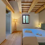 Villa In The Sibillini Mountains, Pool & Privacy By Host Hero Sant'Angelo in Pontano