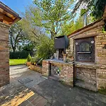 Villa In The Sibillini Mountains, Pool & Privacy By Host Hero Sant'Angelo in Pontano