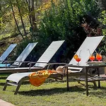 Villa In The Sibillini Mountains, Pool & Privacy By Host Hero *