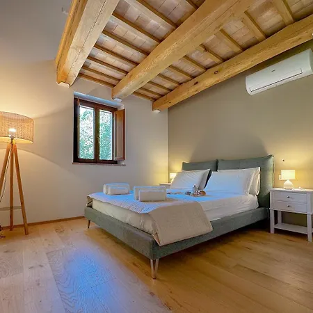 Villa In The Sibillini Mountains, Pool & Privacy By Host Hero Sant'Angelo in Pontano