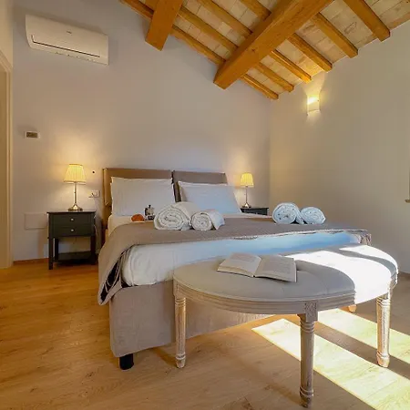 In The Sibillini Mountains, Pool & Privacy By Host Hero Villa Sant'Angelo in Pontano