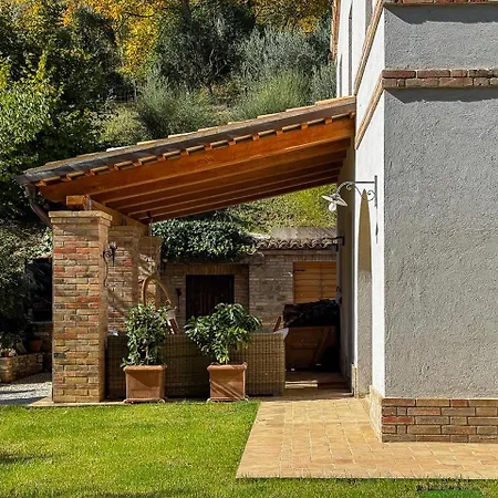 In The Sibillini Mountains, Pool & Privacy By Host Hero Villa