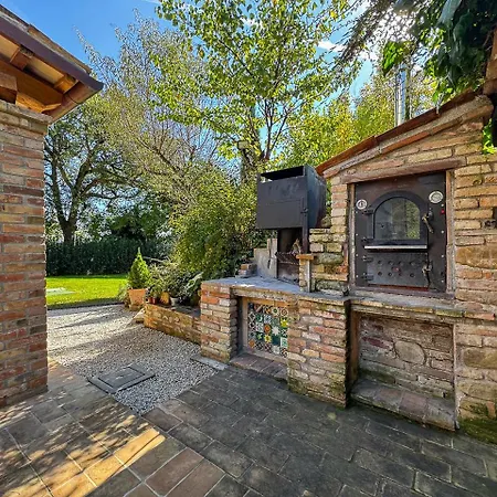 Villa In The Sibillini Mountains, Pool & Privacy By Host Hero Sant'Angelo in Pontano