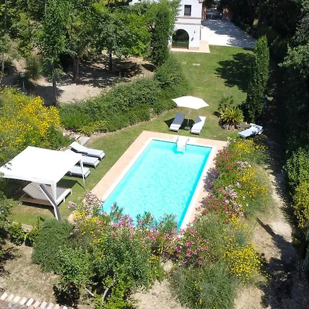 In The Sibillini Mountains, Pool & Privacy By Host Hero Willa
