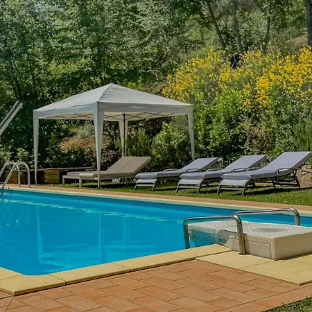 In The Sibillini Mountains, Pool & Privacy By Host Hero Willa Sant'Angelo in Pontano