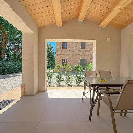 In The Sibillini Mountains, Pool & Privacy By Host Hero Sant'Angelo in Pontano