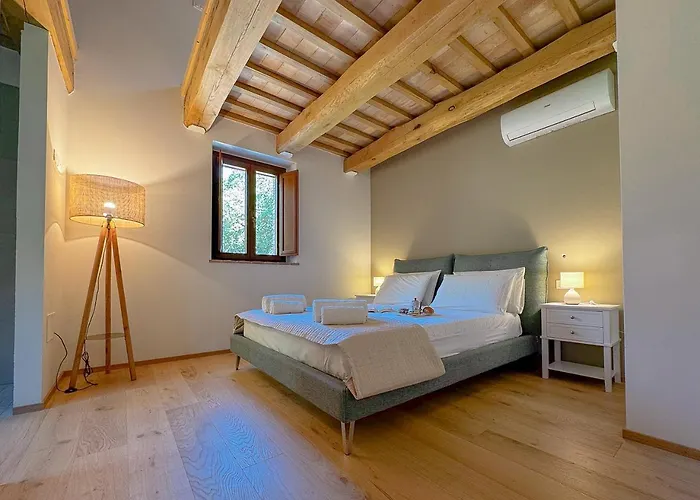 Villa In The Sibillini Mountains, Pool & Privacy By Host Hero Sant'Angelo in Pontano